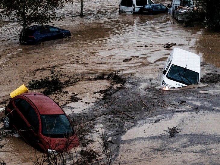 Worst flood in Spain in 50 years: 95 people dead, many missing, 3 days of national mourning in the country