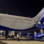 IndiGo suffers loss of ?987 crore in second quarter: Last year in July-September, profit was ?189 crore, revenue increased by 13.55%; share rose 80% in one year