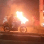 Burning car ran without driver in Jaipur again, VIDEO: 7 people were on board, they got out of the car when the car suddenly caught fire and saved their lives