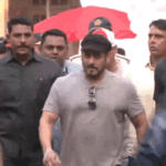 Salman Khan casts his vote amid tight security: Shahrukh-Gauri arrived with children Suhana-Aryan, Anupam-Akshay Kumar appeals for voting