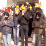 Sonu Sood bowed his head in Golden Temple: Bollywood star said- I am with the farmers, I will distribute the earnings of films among the poor