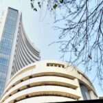 Value of 6 companies in top-10 increased by ?2 lakh crore: Tata Consultancy and HDFC were top gainers; Market rose by 1,907 points last week
