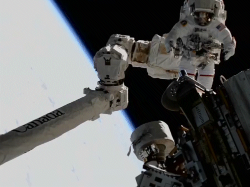 Sunita Williams’ record in spacewalk: She stayed outside ISS for 5.5 hours for the 9th time, till now she has spent 62 hours and 6 minutes outside the space station