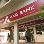 Axis Bank’s fourth quarter profit decreased by 1.62%: Earnings increased by 5.60% year-on-year to ?39,958 crore, the bank will give ?1 per share dividend