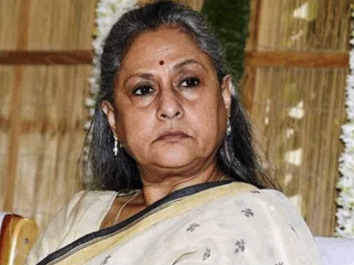 Jaya Bachchan lashes out at paparazzi again: Her staff told the actress, “Madam, you’re the most hated person on social media.”