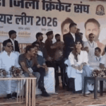People clashed with the police to see Shilpa Shetty: they climbed onto the stage, scuffled, and entered the field during the match.