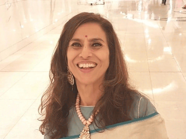 Akshay Khanna’s role in ‘Dhurandhar’ has been questioned: Shobha Dey said the character and dance moves were exaggerated in the promotions.